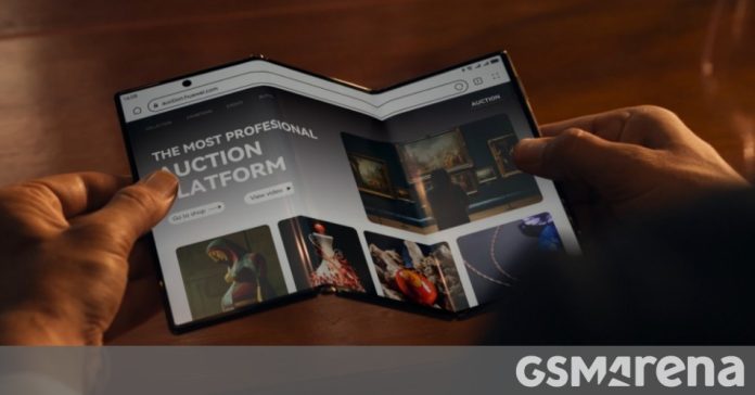 Huawei Mate XT runs the company's top chipset